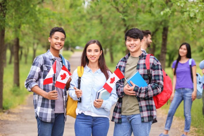 دلایل ریجکت شدن ویزای دانش آموزی کانادا