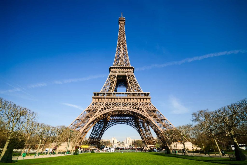 برج ایفل مراکز دیدنی پاریس